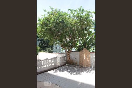 Casa à venda com 378m², 4 quartos e 2 vagasÁrea externa