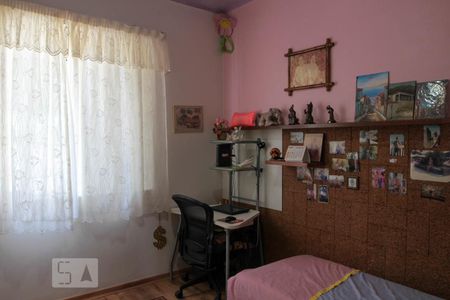 Casa à venda com 378m², 4 quartos e 2 vagasQuarto 2