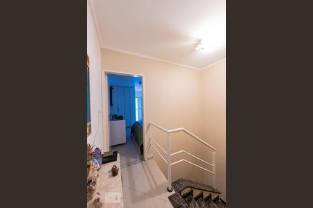 Corredor de casa para alugar com 3 quartos, 190m² em Vila Mafra, São Paulo