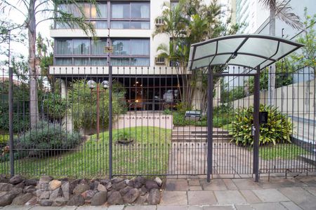 Apartamento à venda com 200m², 3 quartos e 2 vagas Apartamento à venda com 200m², 3 quartos e 2 vagasFachada