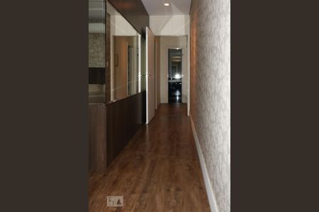 Apartamento à venda com 117m², 3 quartos e 3 vagasCorredor