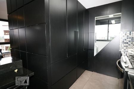 Apartamento à venda com 117m², 3 quartos e 3 vagasCozinha - Armários