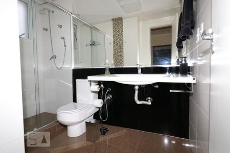 Apartamento à venda com 117m², 3 quartos e 3 vagasBanheiro Social