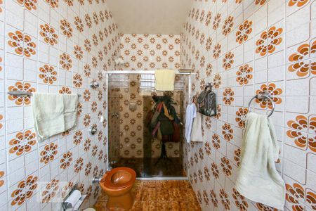 Casa à venda com 360m², 3 quartos e 3 vagas Casa à venda com 360m², 3 quartos e 3 vagasBanheiro da Suíte