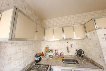 Casa à venda com 360m², 3 quartos e 3 vagas Casa à venda com 360m², 3 quartos e 3 vagasCozinha