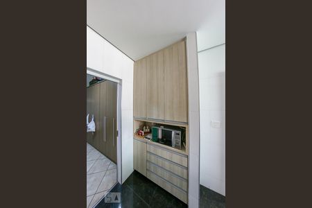 Casa à venda com 360m², 3 quartos e 3 vagas Casa à venda com 360m², 3 quartos e 3 vagasCozinha 2