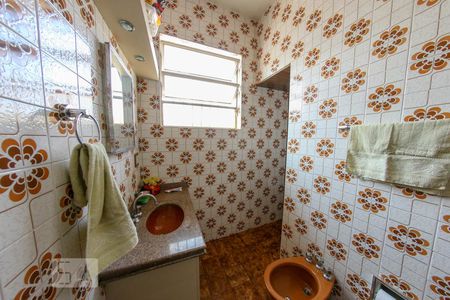 Casa à venda com 360m², 3 quartos e 3 vagas Casa à venda com 360m², 3 quartos e 3 vagasBanheiro da Suíte