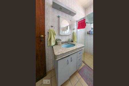 Casa à venda com 360m², 3 quartos e 3 vagas Casa à venda com 360m², 3 quartos e 3 vagasBanheiro Social