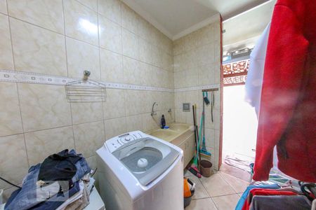 Casa à venda com 360m², 3 quartos e 3 vagas Casa à venda com 360m², 3 quartos e 3 vagasÁrea de Serviço