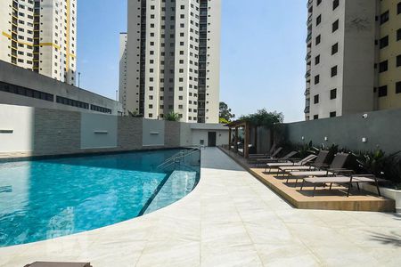 Apartamento à venda com 122m², 3 quartos e 1 vaga Apartamento à venda com 122m², 3 quartos e 1 vagaPiscina