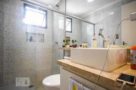 Apartamento à venda com 122m², 3 quartos e 1 vaga Apartamento à venda com 122m², 3 quartos e 1 vagaBanheiro