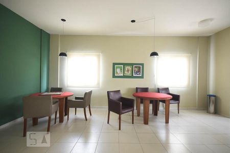 Apartamento à venda com 122m², 3 quartos e 1 vaga Apartamento à venda com 122m², 3 quartos e 1 vagaSalão de jogos
