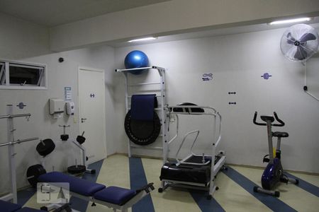 Casa à venda com 250m², 3 quartos e 4 vagasAcademia