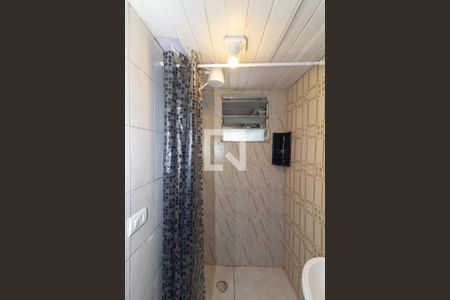 Banheiro de casa para alugar com 1 quarto, 80m² em Vila Carolina, São Paulo