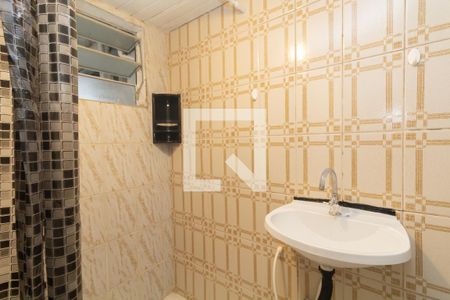 Banheiro de casa para alugar com 1 quarto, 80m² em Vila Carolina, São Paulo