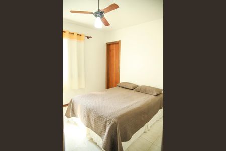 Apartamento à venda com 90m², 3 quartos e 2 vagas Apartamento à venda com 90m², 3 quartos e 2 vagasSuíte