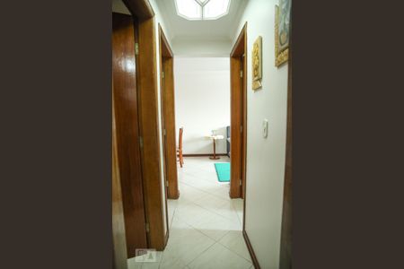 Apartamento à venda com 90m², 3 quartos e 2 vagas Apartamento à venda com 90m², 3 quartos e 2 vagasCorredor