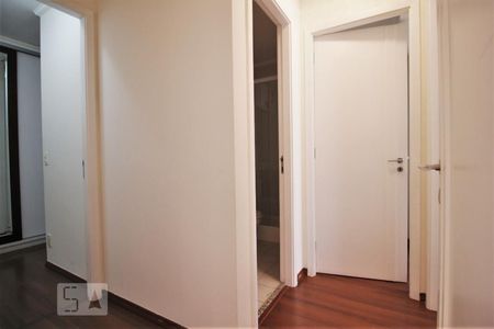 Corredor de apartamento à venda com 3 quartos, 132m² em Paraíso do Morumbi, São Paulo