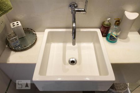 Apartamento à venda com 324m², 4 quartos e 2 vagas Apartamento à venda com 324m², 4 quartos e 2 vagasBanheiro do Escritório - Cobertura