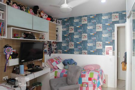 Apartamento à venda com 324m², 4 quartos e 2 vagas Apartamento à venda com 324m², 4 quartos e 2 vagasQuarto 1