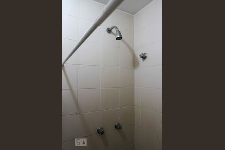 Apartamento à venda com 324m², 4 quartos e 2 vagas Apartamento à venda com 324m², 4 quartos e 2 vagasBanheiro de Serviço