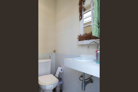 Apartamento à venda com 324m², 4 quartos e 2 vagas Apartamento à venda com 324m², 4 quartos e 2 vagasCobertura - Lavabo