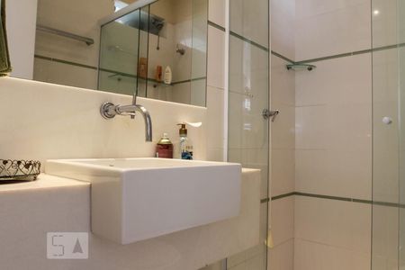 Apartamento à venda com 324m², 4 quartos e 2 vagas Apartamento à venda com 324m², 4 quartos e 2 vagasBanheiro do Escritório - Cobertura