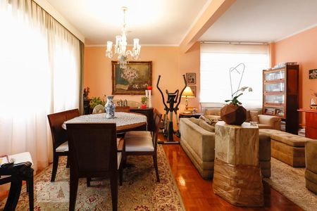 Apartamento à venda com 190m², 3 quartos e 1 vagaSala