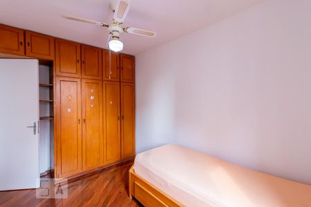 Quarto 1 de apartamento para alugar com 2 quartos, 50m² em Jardim Celeste, São Paulo