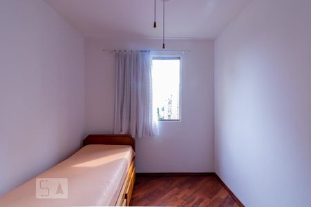 Quarto 1 de apartamento para alugar com 2 quartos, 50m² em Jardim Celeste, São Paulo