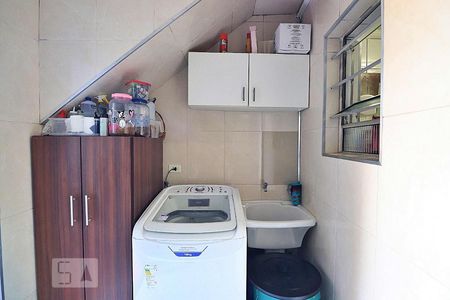 Casa à venda com 96m², 2 quartos e 2 vagasÁrea de Serviço