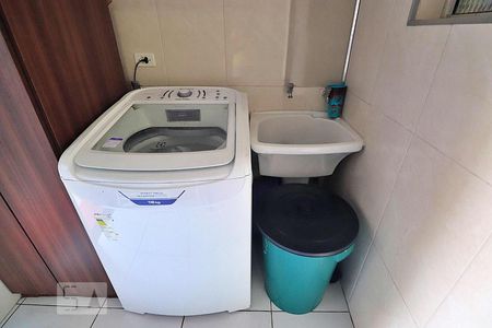 Casa à venda com 96m², 2 quartos e 2 vagasÁrea de Serviço