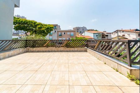 Casa à venda com 500m², 4 quartos e 4 vagas Casa à venda com 500m², 4 quartos e 4 vagasVaranda dos Quartos 1 e 2