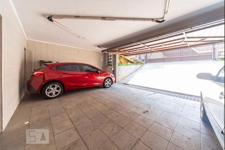 Casa à venda com 500m², 4 quartos e 4 vagas Casa à venda com 500m², 4 quartos e 4 vagasGaragem