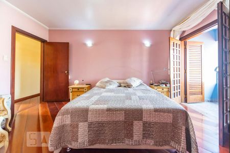 Casa à venda com 500m², 4 quartos e 4 vagas Casa à venda com 500m², 4 quartos e 4 vagasQuarto 3