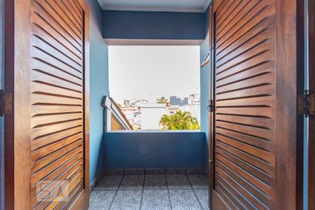 Casa à venda com 500m², 4 quartos e 4 vagas Casa à venda com 500m², 4 quartos e 4 vagasVaranda do Quarto 3