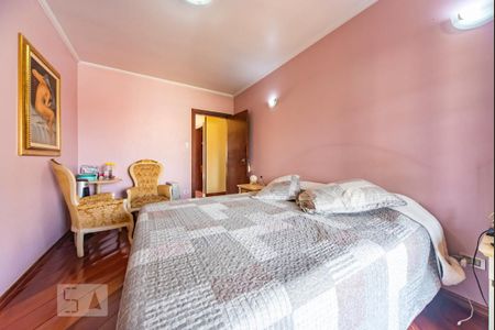 Casa à venda com 500m², 4 quartos e 4 vagas Casa à venda com 500m², 4 quartos e 4 vagasQuarto 3