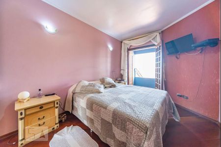 Casa à venda com 500m², 4 quartos e 4 vagas Casa à venda com 500m², 4 quartos e 4 vagasQuarto 3