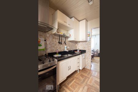 Casa à venda com 60m², 1 quarto e 2 vagas Casa à venda com 60m², 1 quarto e 2 vagasCozinha