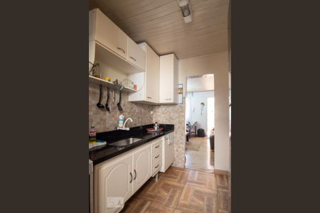 Casa à venda com 60m², 1 quarto e 2 vagas Casa à venda com 60m², 1 quarto e 2 vagasCozinha