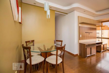 Sala  de apartamento para alugar com 2 quartos, 55m² em Alto Petrópolis, Porto Alegre