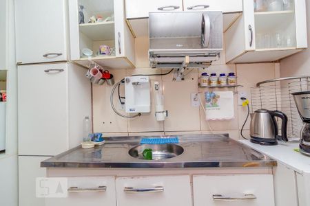 Casa à venda com 240m², 3 quartos e 2 vagasCozinha