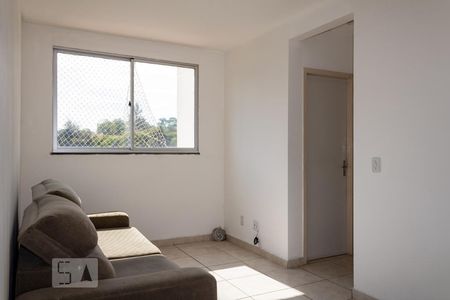 Sala de apartamento para alugar com 2 quartos, 45m² em Campo Grande, Rio de Janeiro