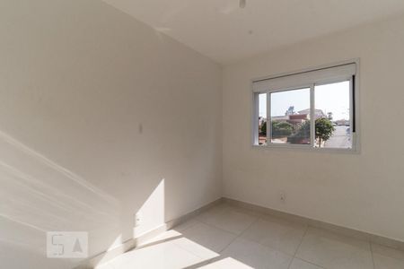 Quarto 1 de apartamento para alugar com 2 quartos, 50m² em Vila Esperança, São Paulo