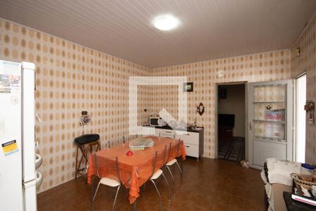 Casa para alugar com 400m², 2 quartos e 3 vagasCozinha