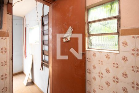 Casa para alugar com 400m², 2 quartos e 3 vagasBanheiro de Serviço