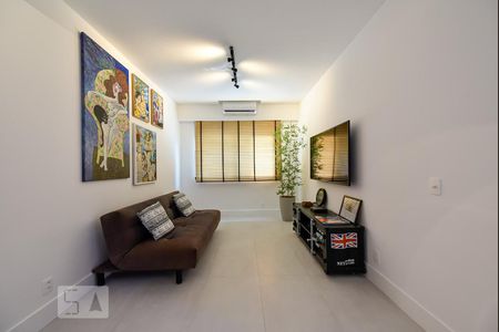 Sala de apartamento para alugar com 2 quartos, 60m² em Leblon, Rio de Janeiro