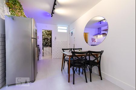 Sala de apartamento para alugar com 2 quartos, 60m² em Leblon, Rio de Janeiro