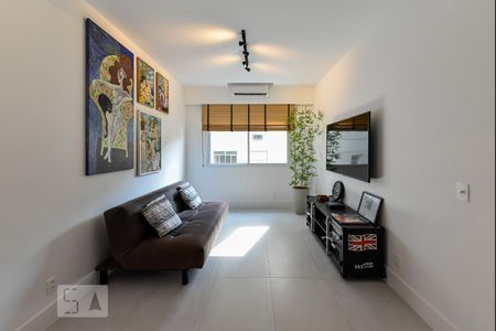 Sala de apartamento para alugar com 2 quartos, 60m² em Leblon, Rio de Janeiro