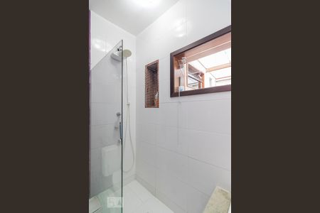 Casa à venda com 240m², 3 quartos e 3 vagasBanheiro da Suíte 1